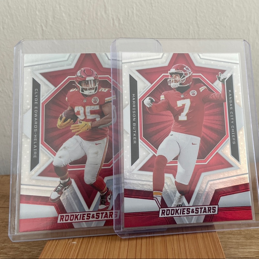 (2) Card Lot. Kansas City Chiefs. 2023 Rookies and Stars Foil.